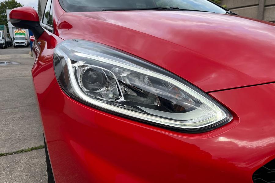 Ford Fiesta Photo autoimg-138e84b65a1ef541ef47f6a87017b8861025d2fd.jpg