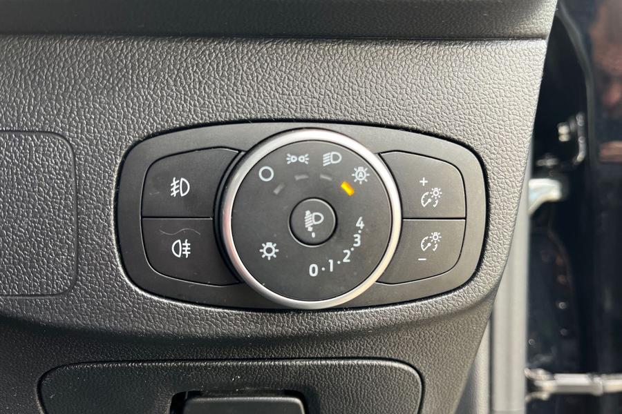 Ford Focus Photo autoimg-139c5c761073e1d50c9f56ff4455a33fa3f1043f.jpg