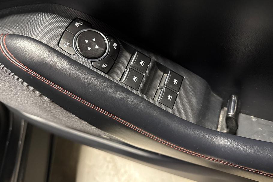 Used Ford MUSTANG MACH-E 16