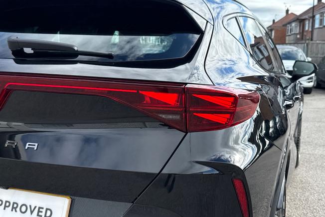 CUPRA Formentor Photo 18