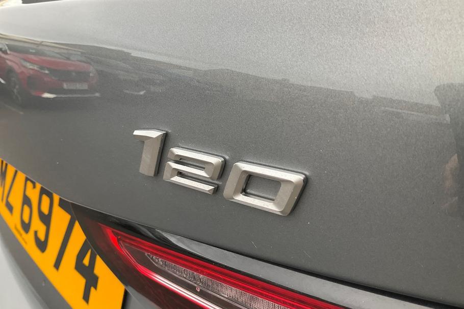 Used BMW 1 SERIES 39