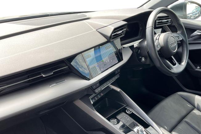 Audi A3 Photo 2