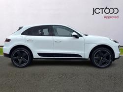 PORSCHE Macan Photo 4