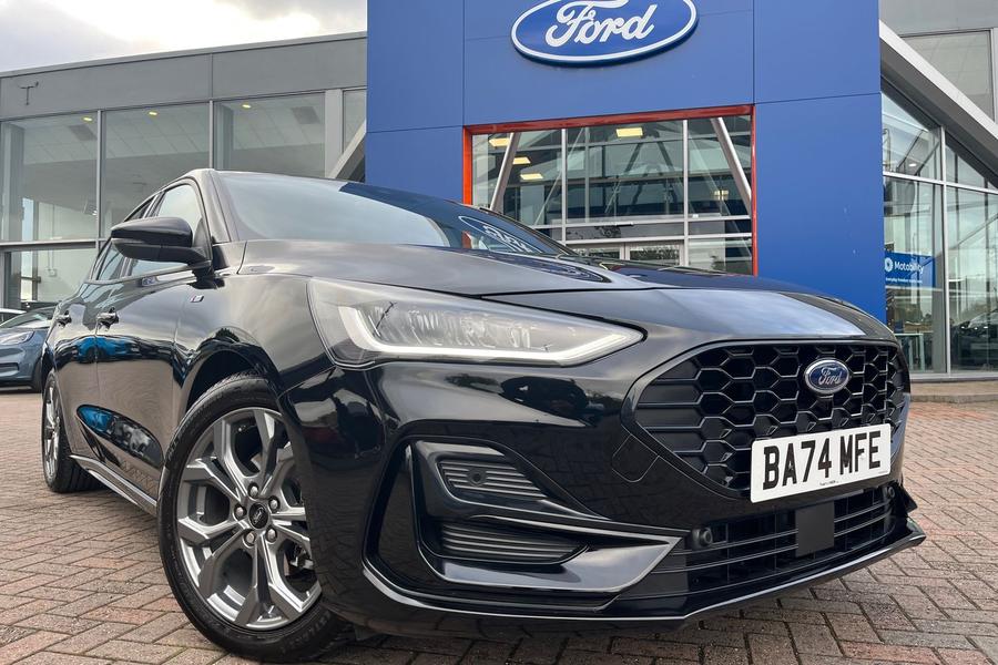 Ford Focus Photo autoimg-13b2366450d55c31095c079320551f9ab7a36d32.jpg