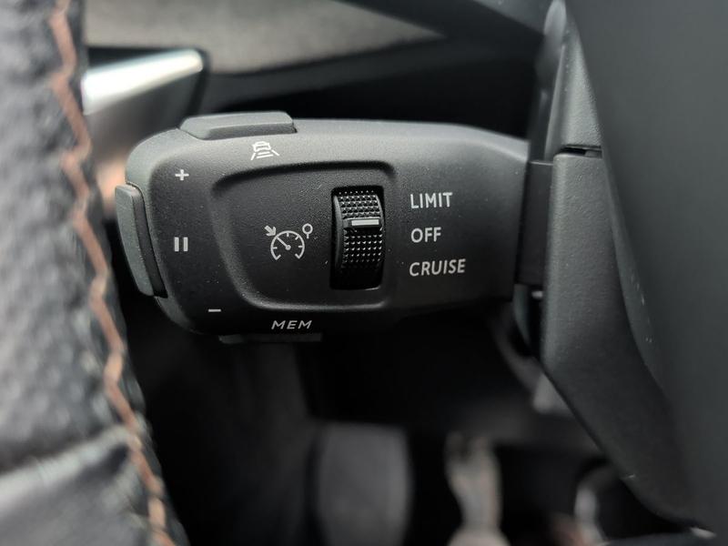 Used Peugeot 3008 NY21AXX 37