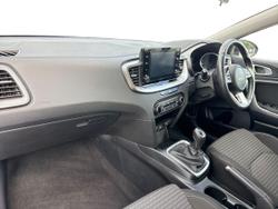 KIA Xceed Photo 2