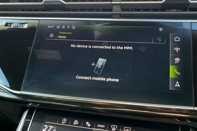 AUDI Q8 Photo 36