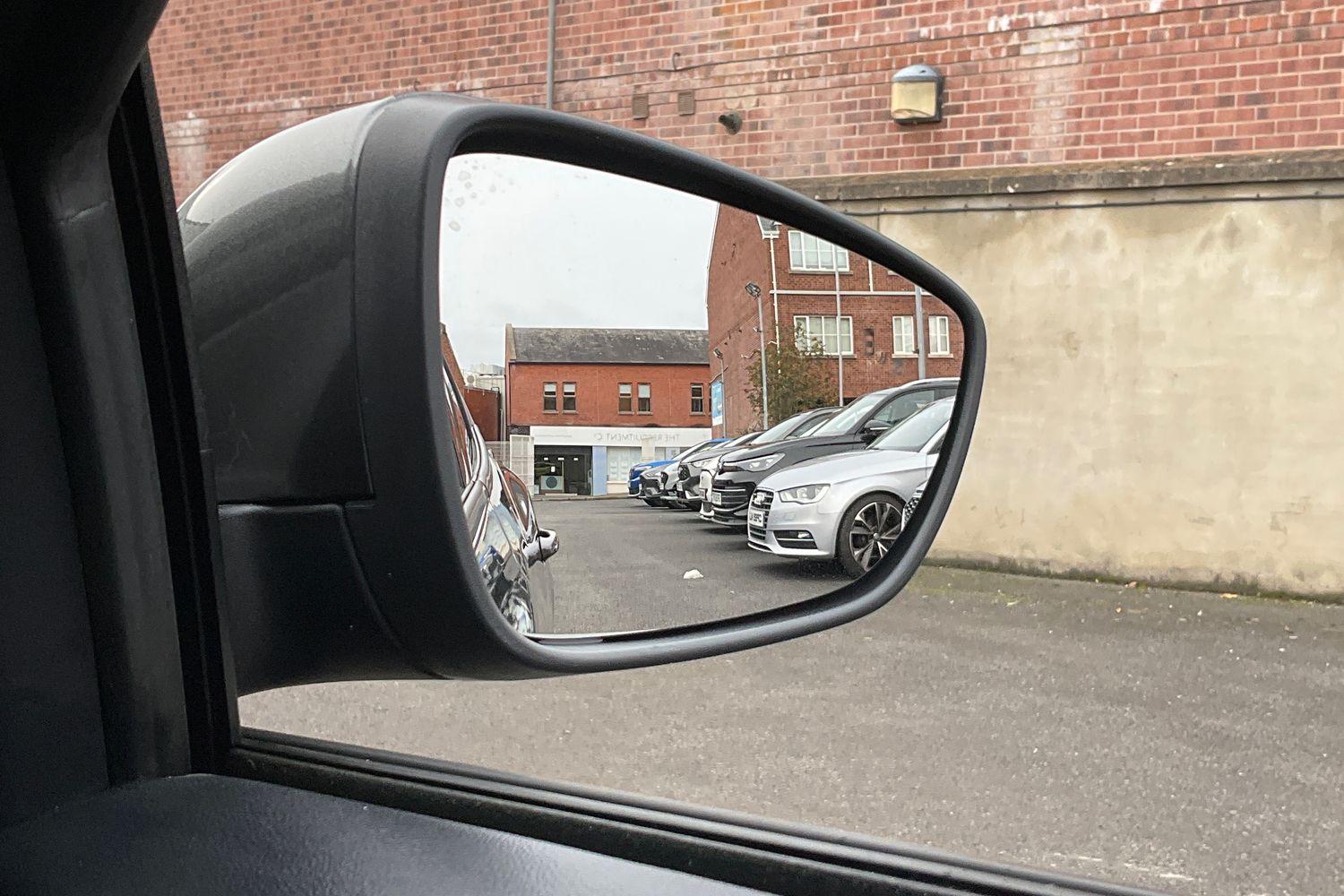 Ford FOCUS Photo 37