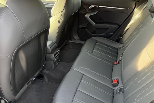 AUDI A3 Photo 38