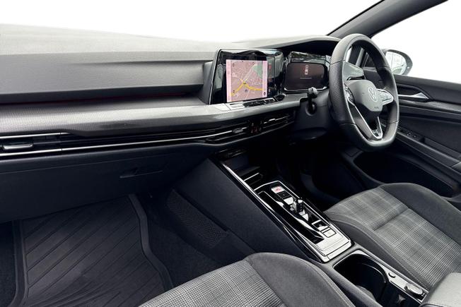 Volkswagen Golf Photo 2