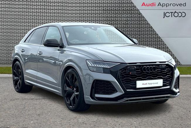 AUDI Rsq8 Photo 1