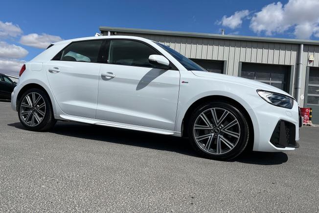 Audi A1 Photo 24