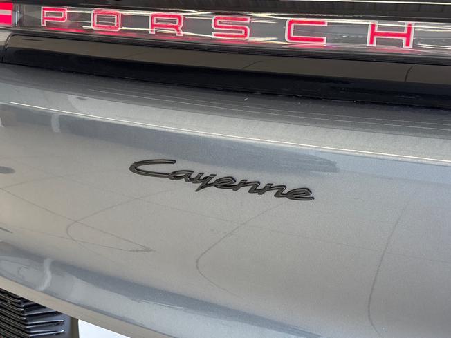 PORSCHE Cayenne Photo 49