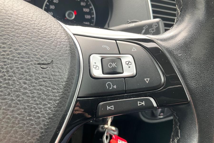 Volkswagen SHARAN Photo autoimg-13d252cb55b855e8ac2eafe33844f539e2fe2817.jpg