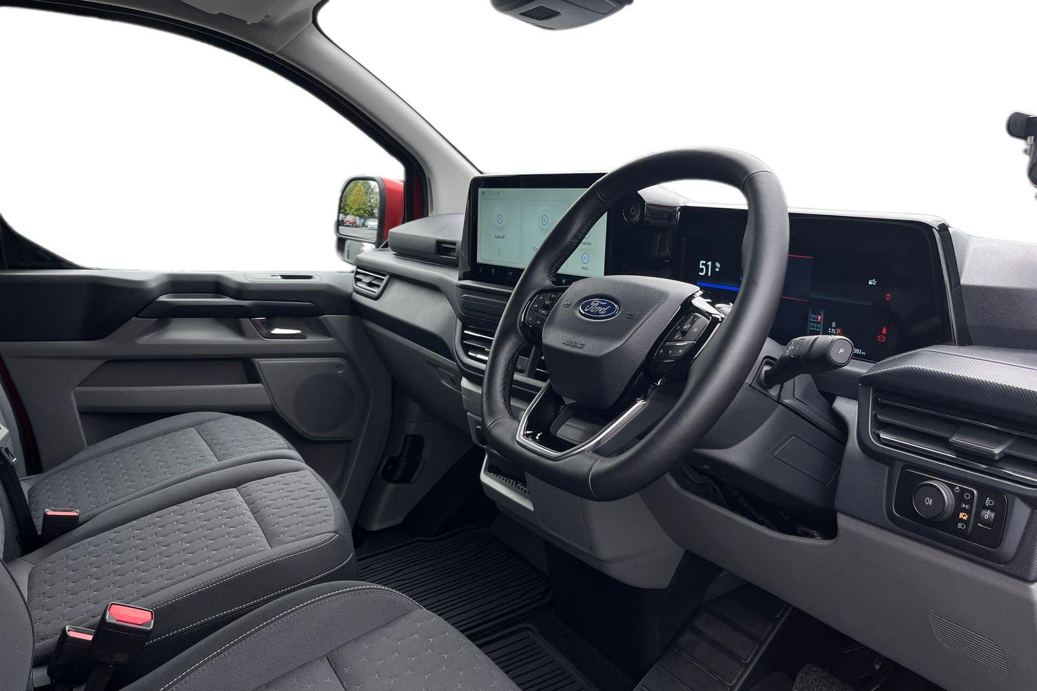 Ford E-TRANSIT CUSTOM Photo 13