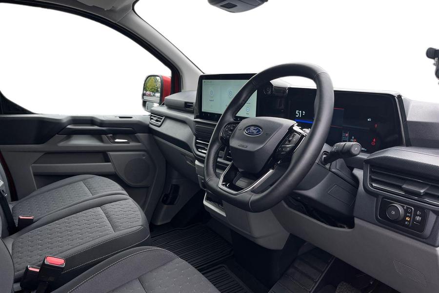 Ford E-TRANSIT CUSTOM Photo autoimg-13d2a14905991304313fd9b90554c1d082c4711e.jpg