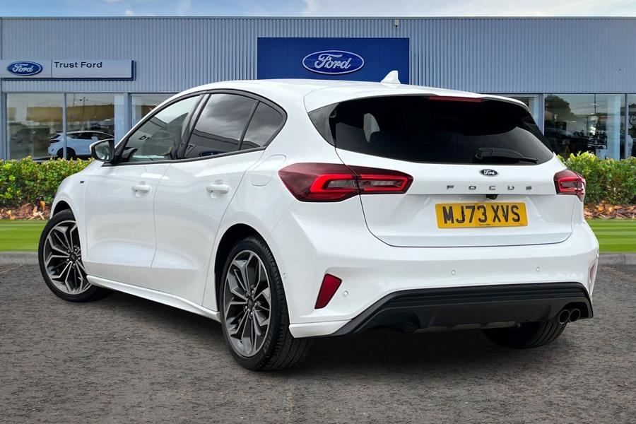 Ford Focus Photo autoimg-13d8cc6b11bc92e8ac3785ba22b92530ca9d9d10.jpg