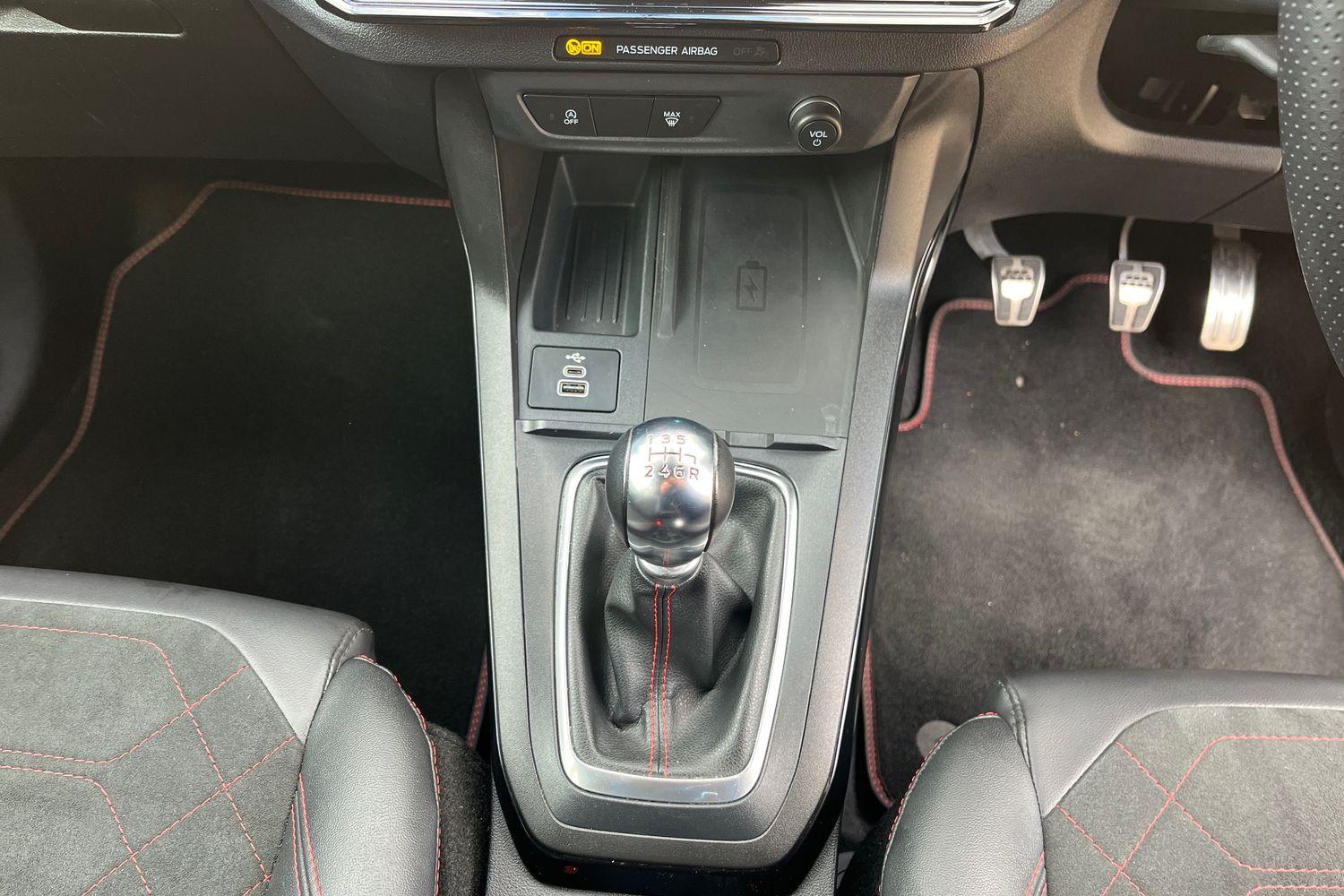 Ford Puma Photo 33