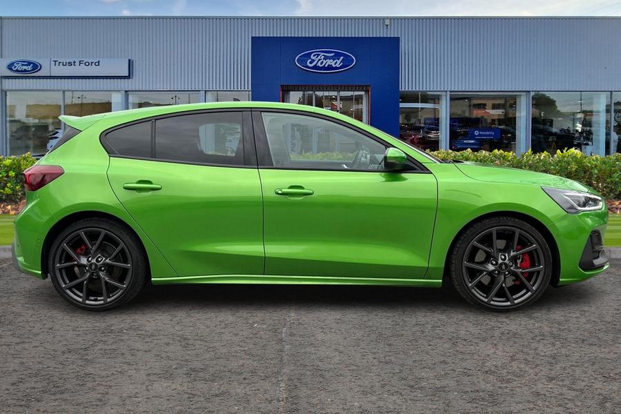 Ford Focus Photo autoimg-13dd3e4c90a8c1b6075679e6055b8118f0b88088.jpg