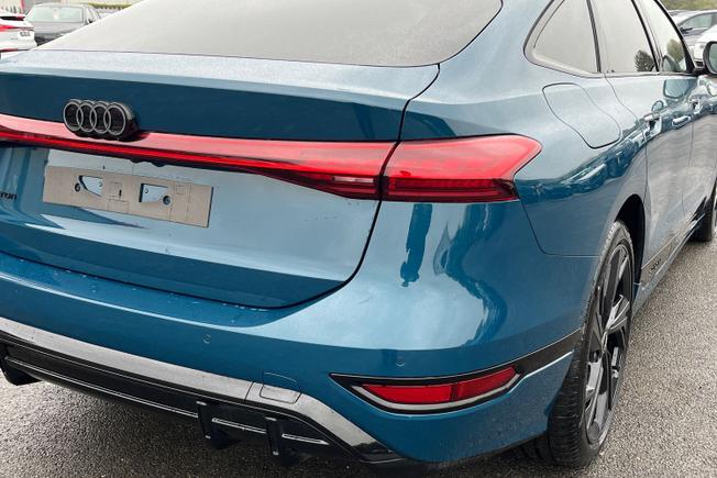 Audi  A6 Sportback Photo 18
