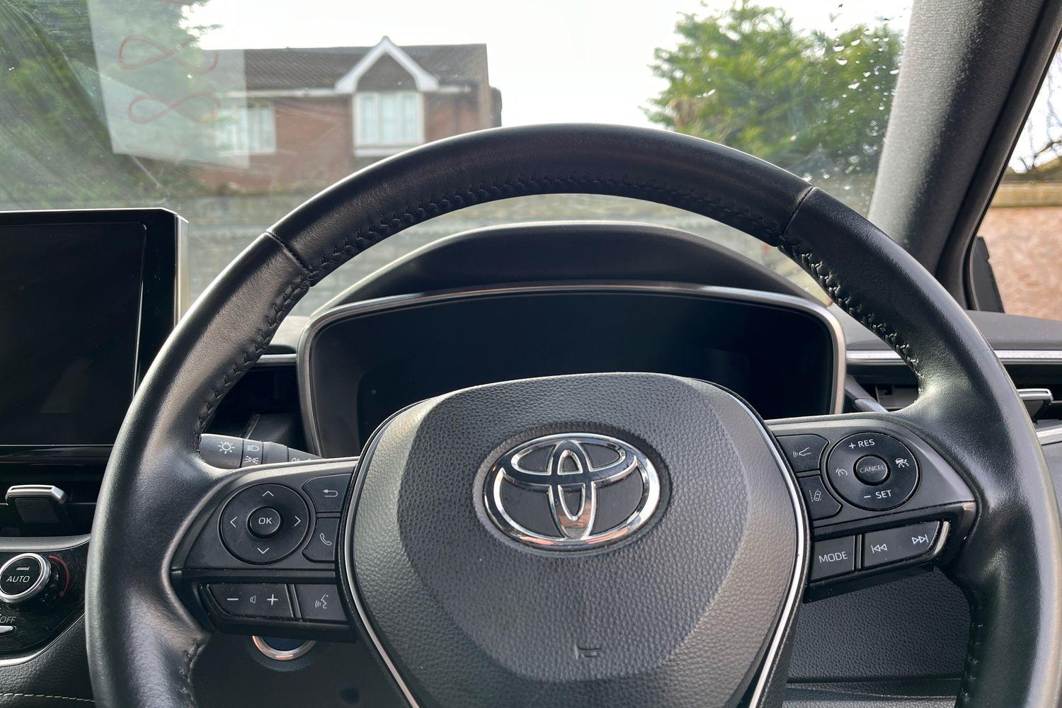 Toyota COROLLA Photo 11