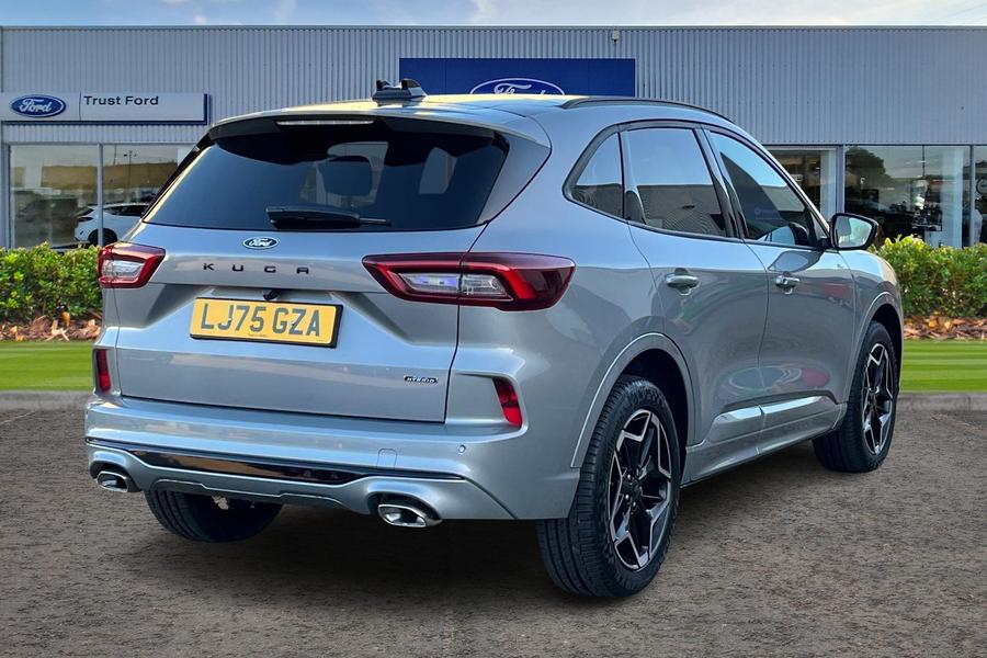 Ford KUGA Photo autoimg-13e598b803bd1cc5a6079039645e4a3e63e33bea.jpg