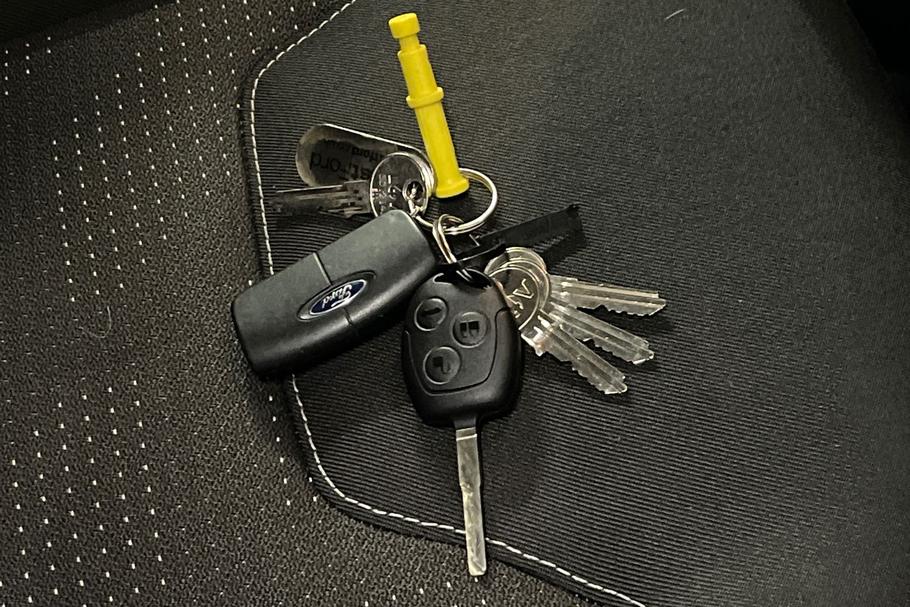 Used Ford TRANSIT COURIER LM72TWZ 39