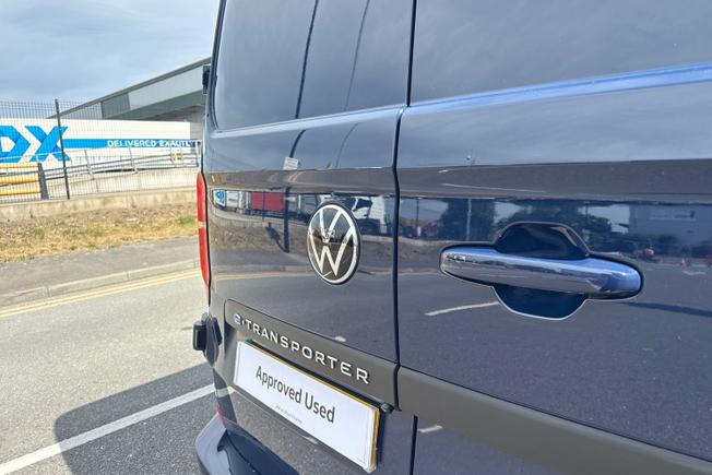 VOLKSWAGEN E-Transporter Photo 33