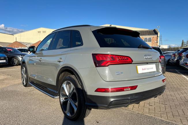 AUDI Q5 Photo 23