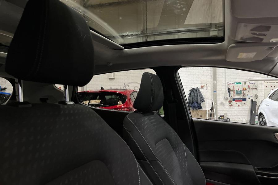 Ford FIESTA Photo autoimg-13eadf5eeef51c8dc7d7341ae7dffe2841d0d680.jpg