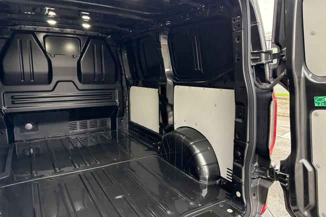 VOLKSWAGEN  Transporter Photo 21