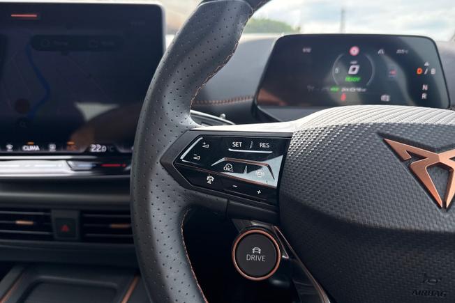 CUPRA Born Photo 16