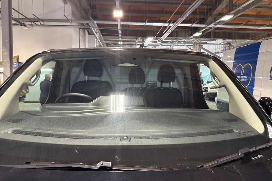 Used Ford E-TRANSIT CUSTOM WR75JGV 15