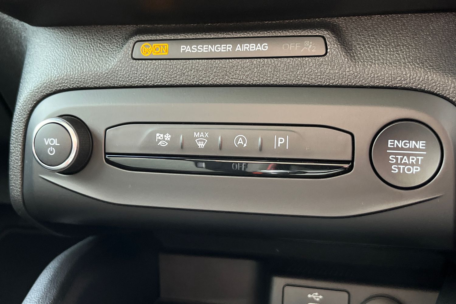 Ford FOCUS Photo 33
