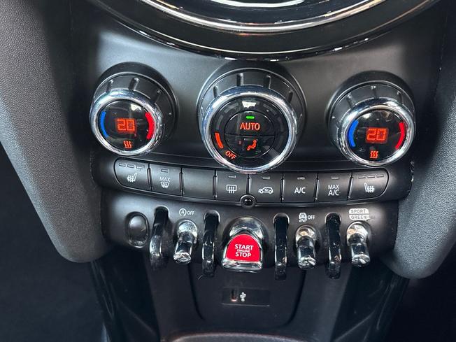 MINI Hatch Photo 43