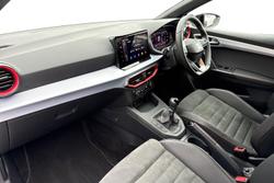 SEAT Ibiza Photo 2