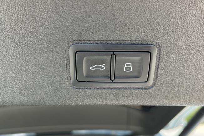 AUDI Q3 Photo 43