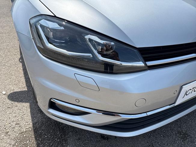VOLKSWAGEN Golf Photo 19