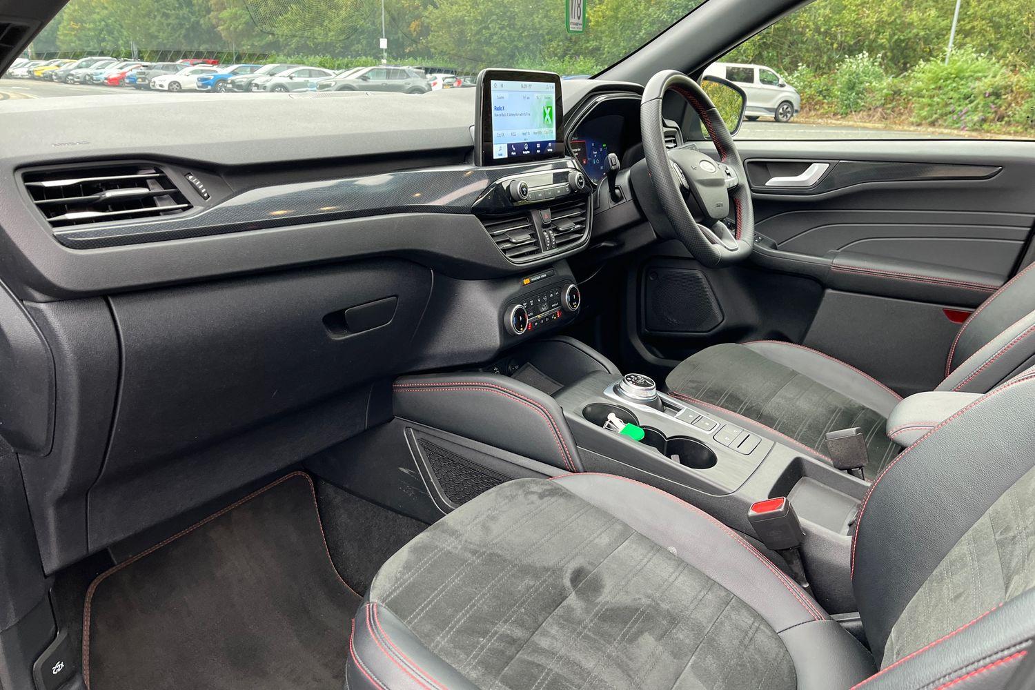 Ford Kuga Photo 17