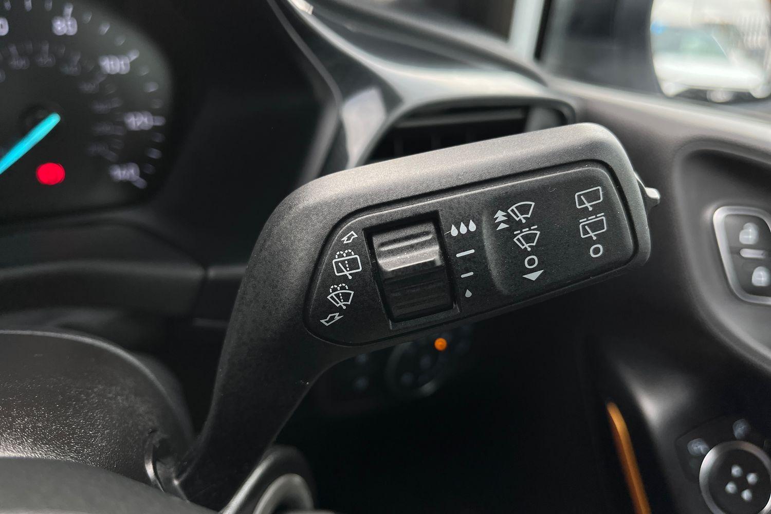 Ford Fiesta Photo 14