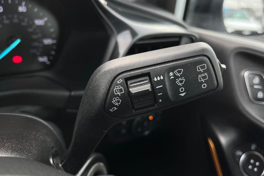 Ford Fiesta Photo autoimg-140235ba15a473c3558ef4241d6d6976a28ce868.jpg