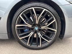 BMW 5 Series Photo 5