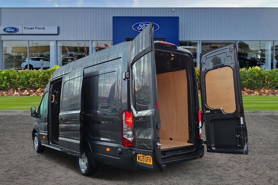 Used Ford TRANSIT 8