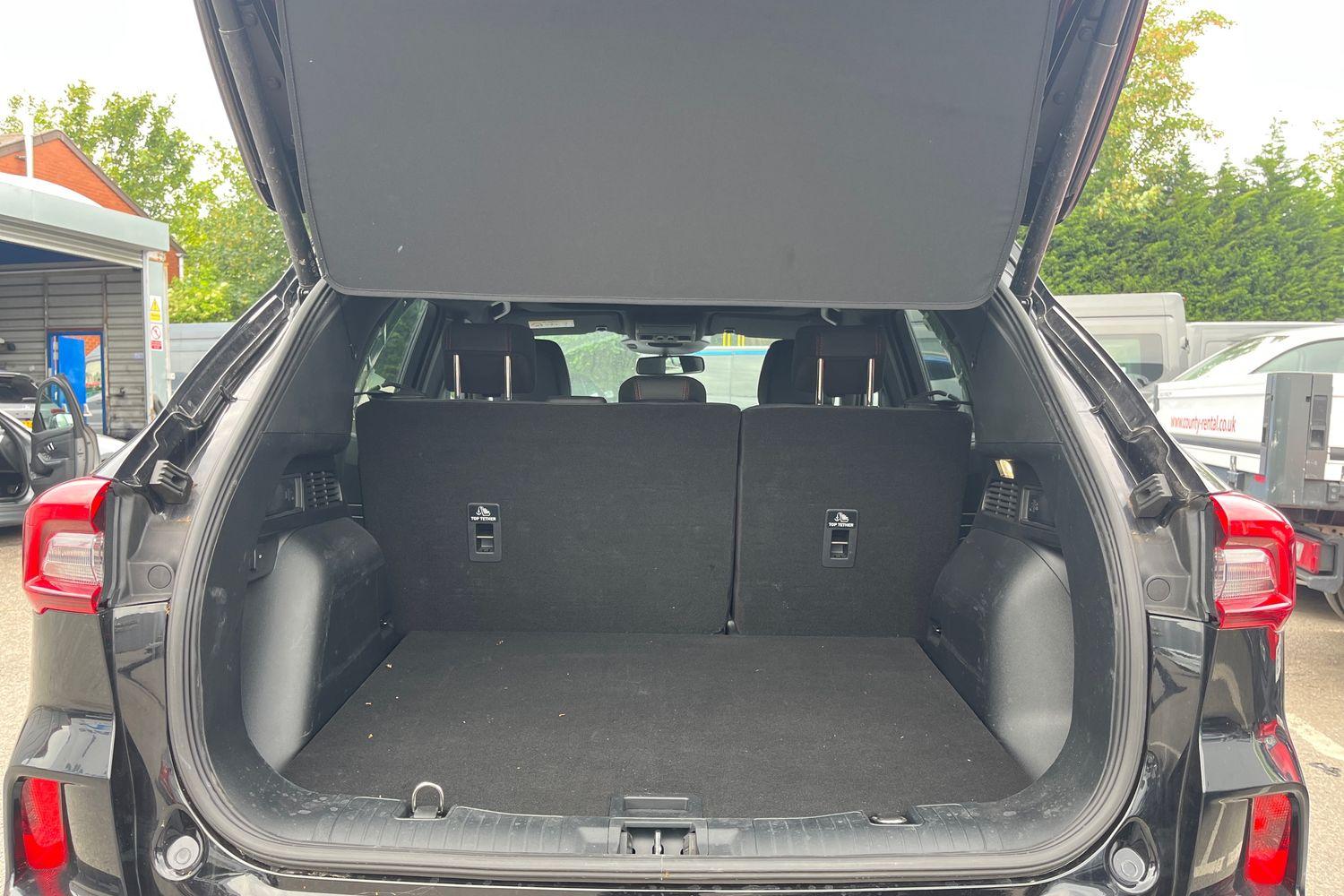 Ford KUGA Photo 20