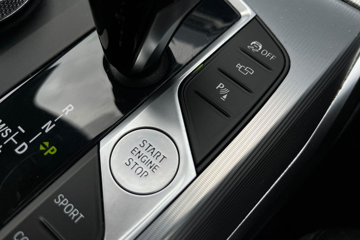 BMW 3 Series Photo 31