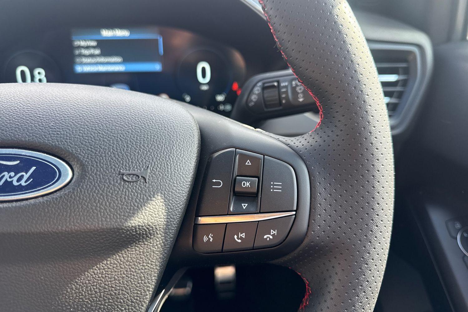 Ford FOCUS Photo 31