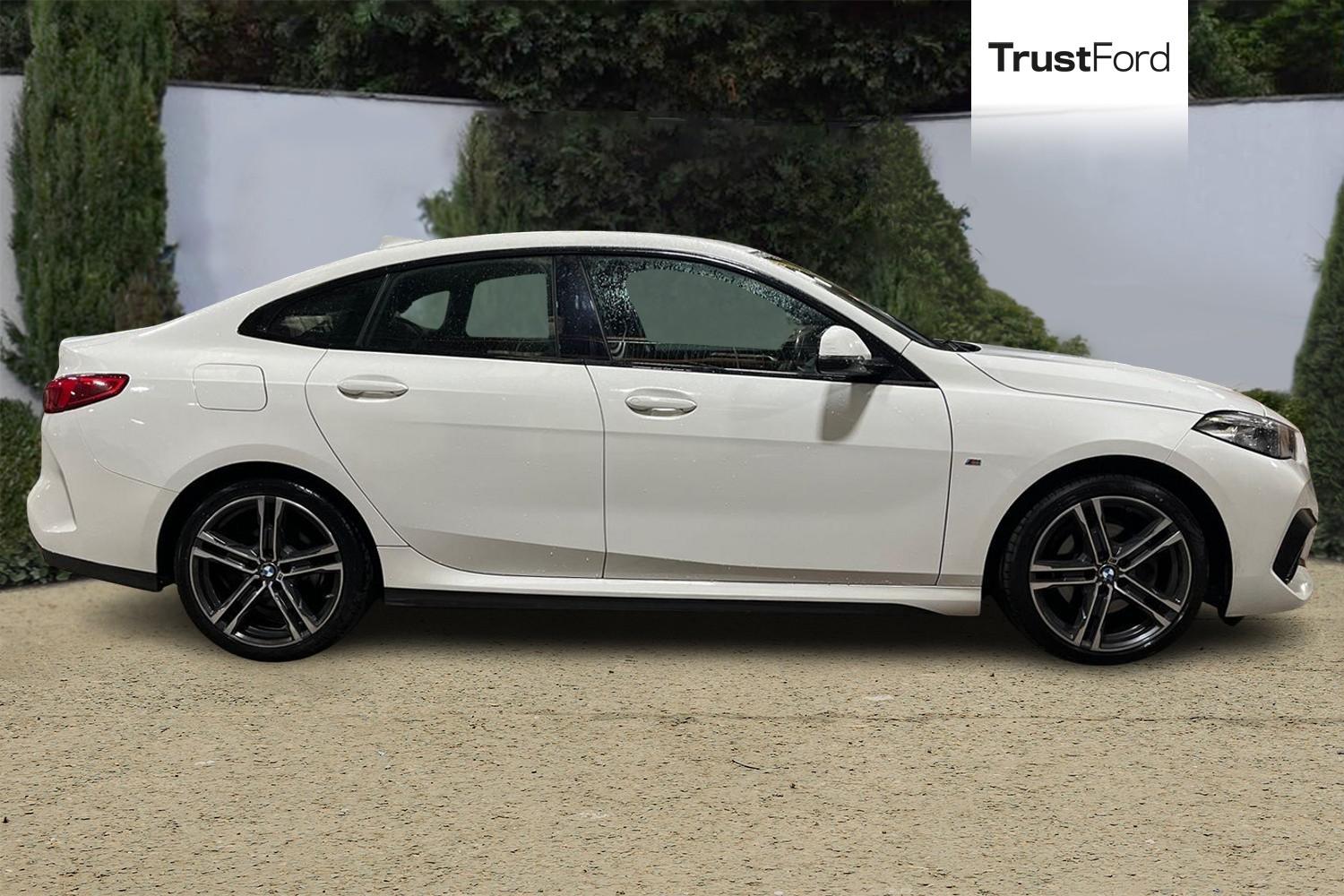 BMW 2 SERIES Photo 2
