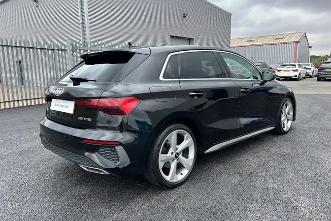 AUDI A3 Photo 24