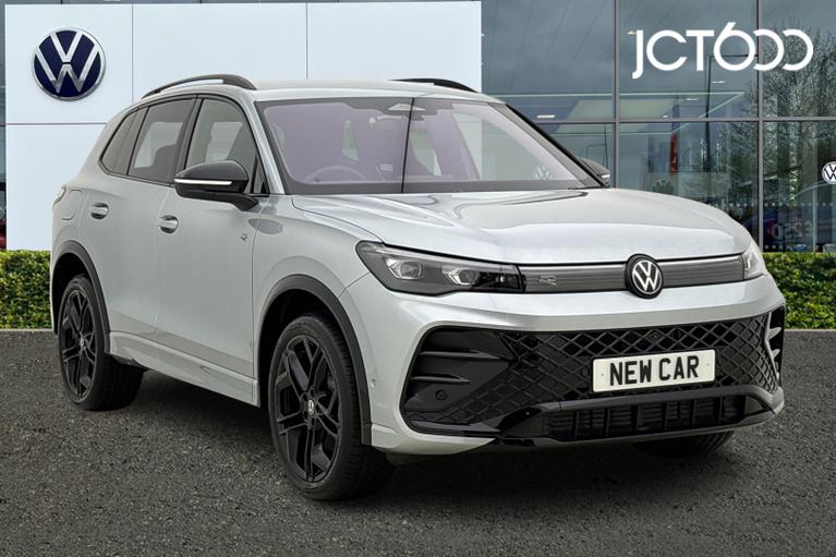 Used 2026 VOLKSWAGEN  Tiguan  Black Edition 2.0 TSI 4MOTION 204 PS 7-Speed DSG 5 Door Oyster Silver Metallic at JCT600