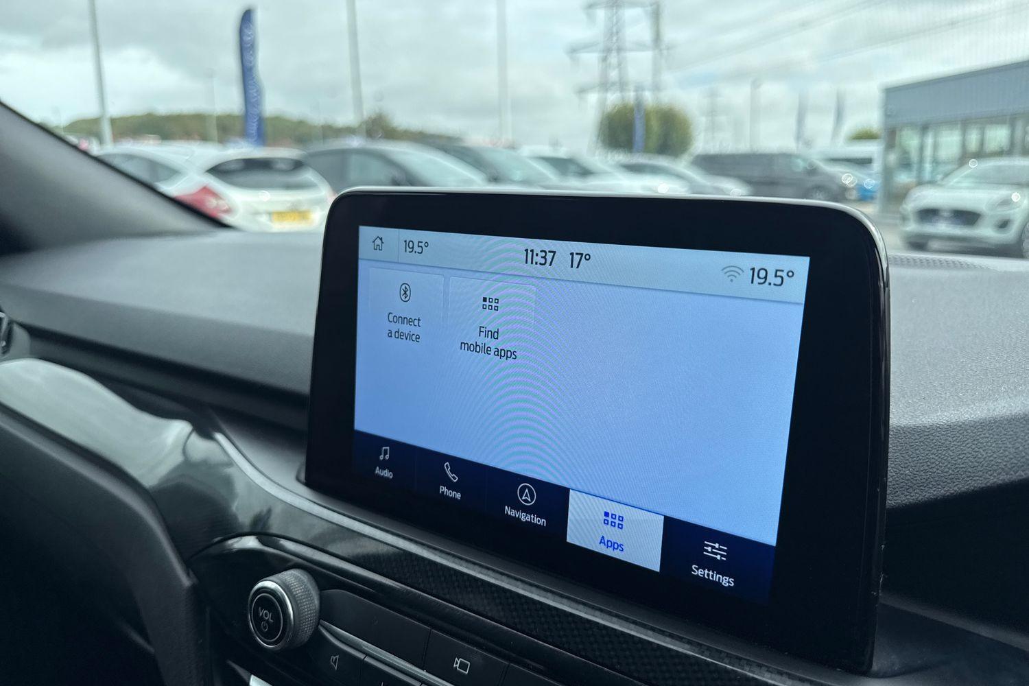Ford KUGA Photo 25